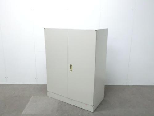 オカムラ / 42 / ニューグレー/ 4233ZZ Z13 【中古】 両開きキャビネット