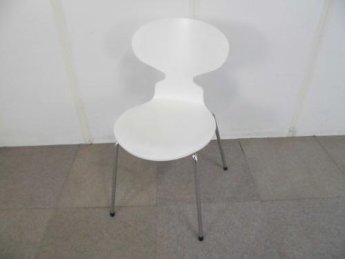 スタッキングチェア / ホワイト