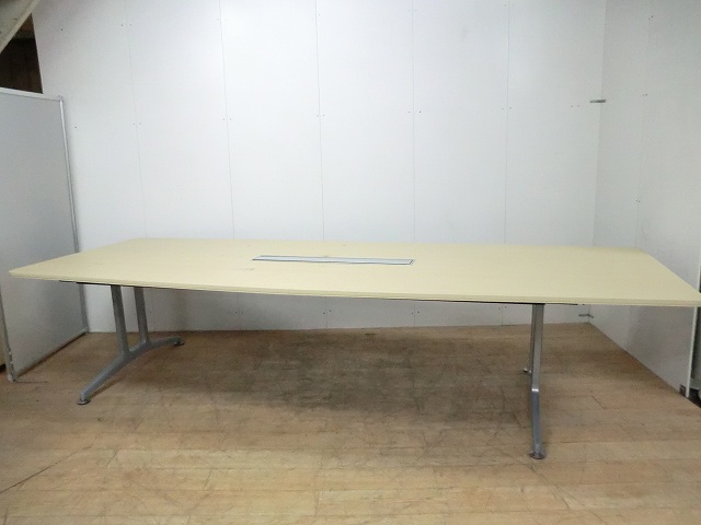 会議テーブル