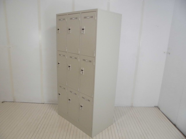 生興/ニューグレー/ダイヤル式/【中古】9人用ロッカー