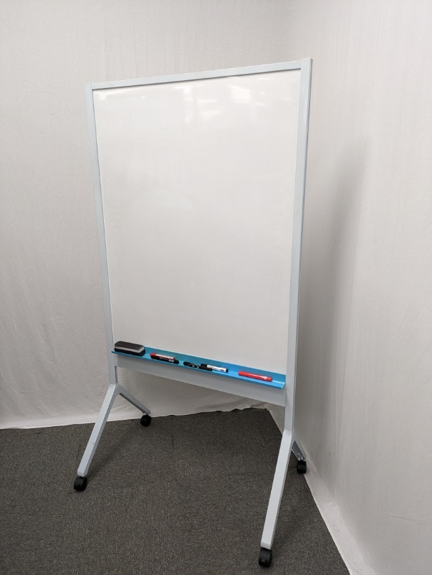 プラス / ホワイト / 【中古】 ホワイトボード