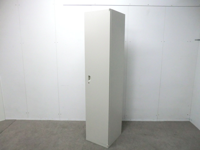 オカムラ / ニューグレー / 【中古】 1人用ロッカー
