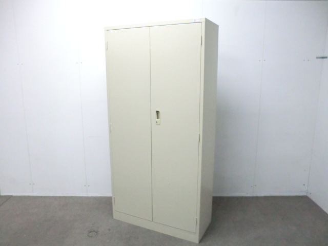 生興 / ニューグレー / 【中古】 両開きキャビネット