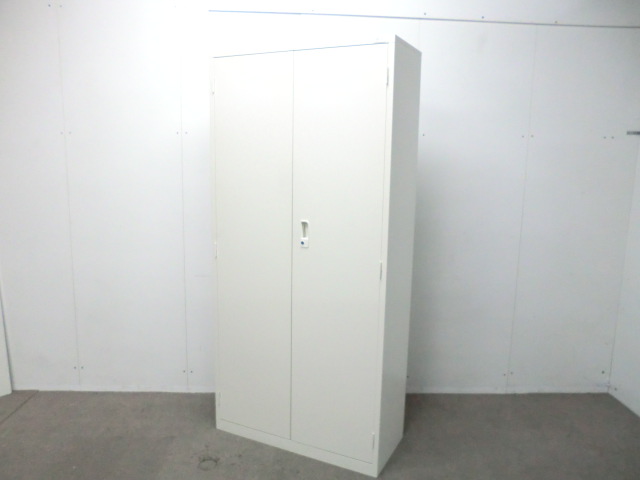 生興 / ホワイト / 【中古】 両開きャビネット
