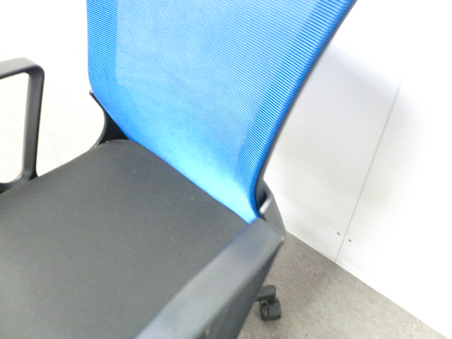 OAチェア / ブルー / 【中古】 肘有