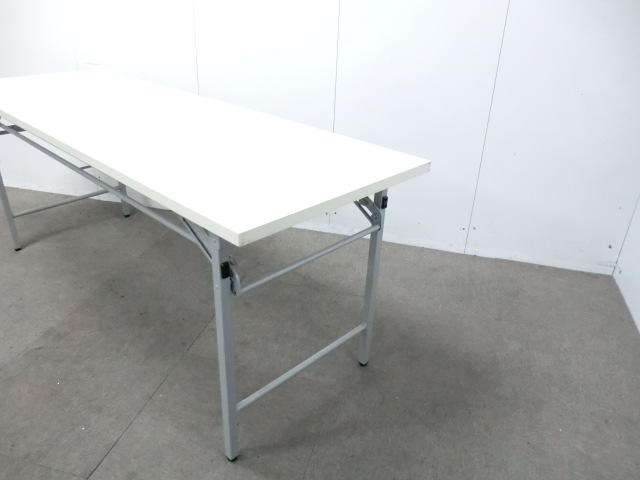 折り畳みテーブル / ホワイト / 【中古】