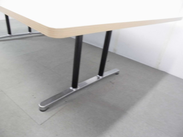 大会議テーブル(アイコ) / 木目調