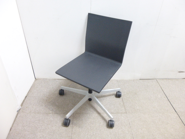 ミーティングチェア/ヴィトラ/ブラック/肘無し