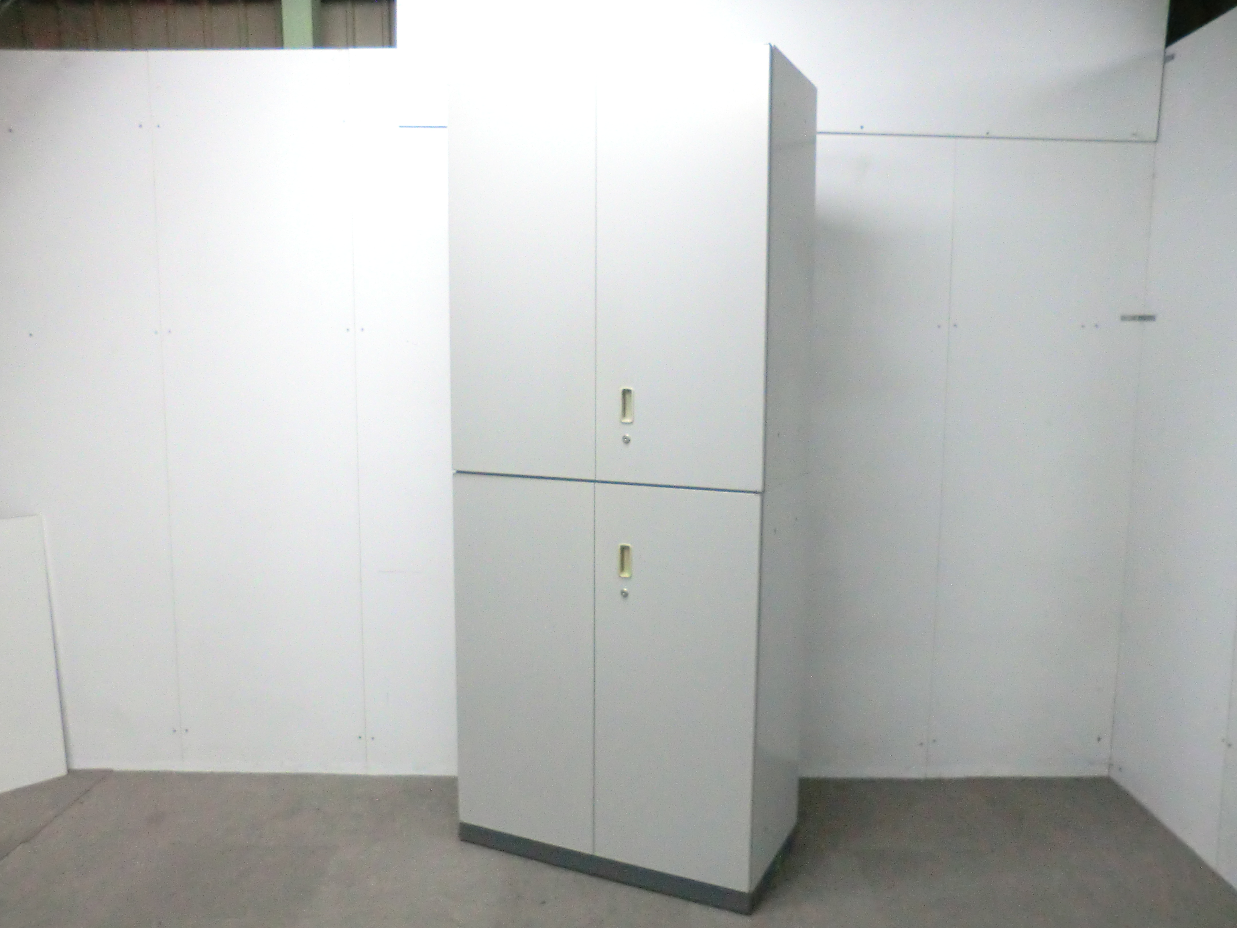 ウチダ/SU-2/ ニューグレー / 【中古】 上下連結書庫