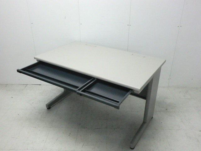 イトーキ / CZ / ニューグレー / 【中古】 平デスク