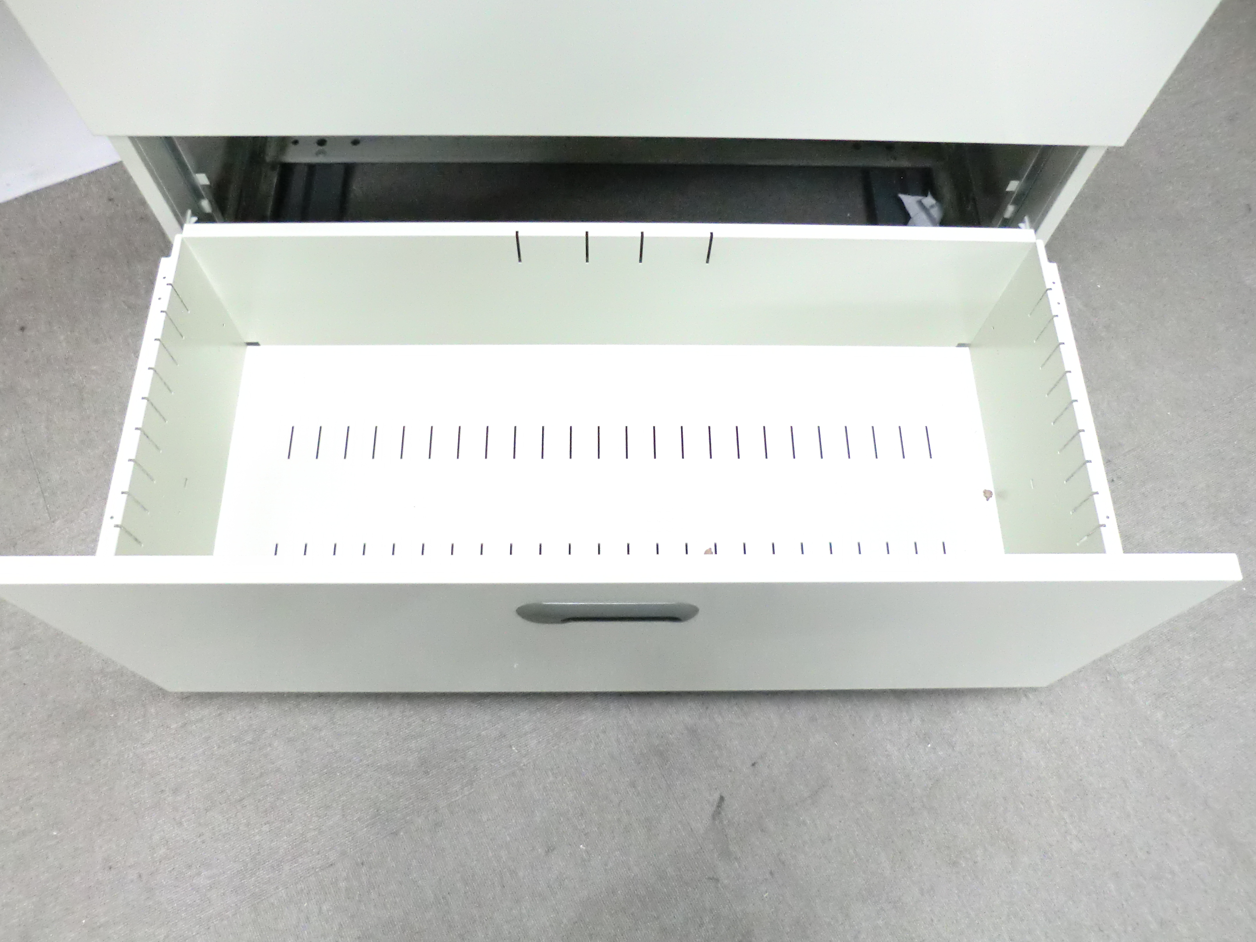 プラス/リンクス/ ニューグレー / 【中古】 上下連結書庫