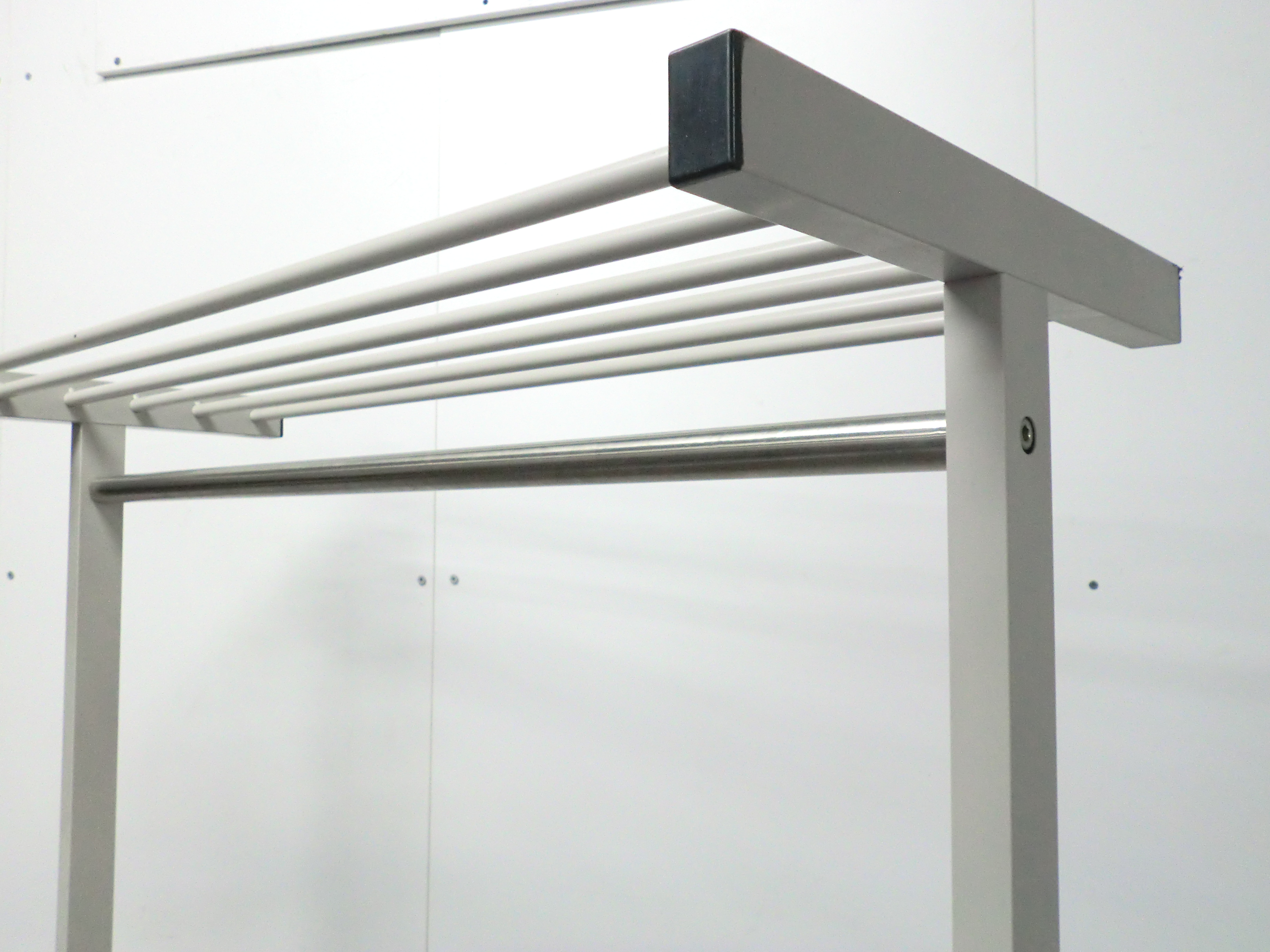 イトーキ / ニューグレー / 【中古】 ハンガーラック