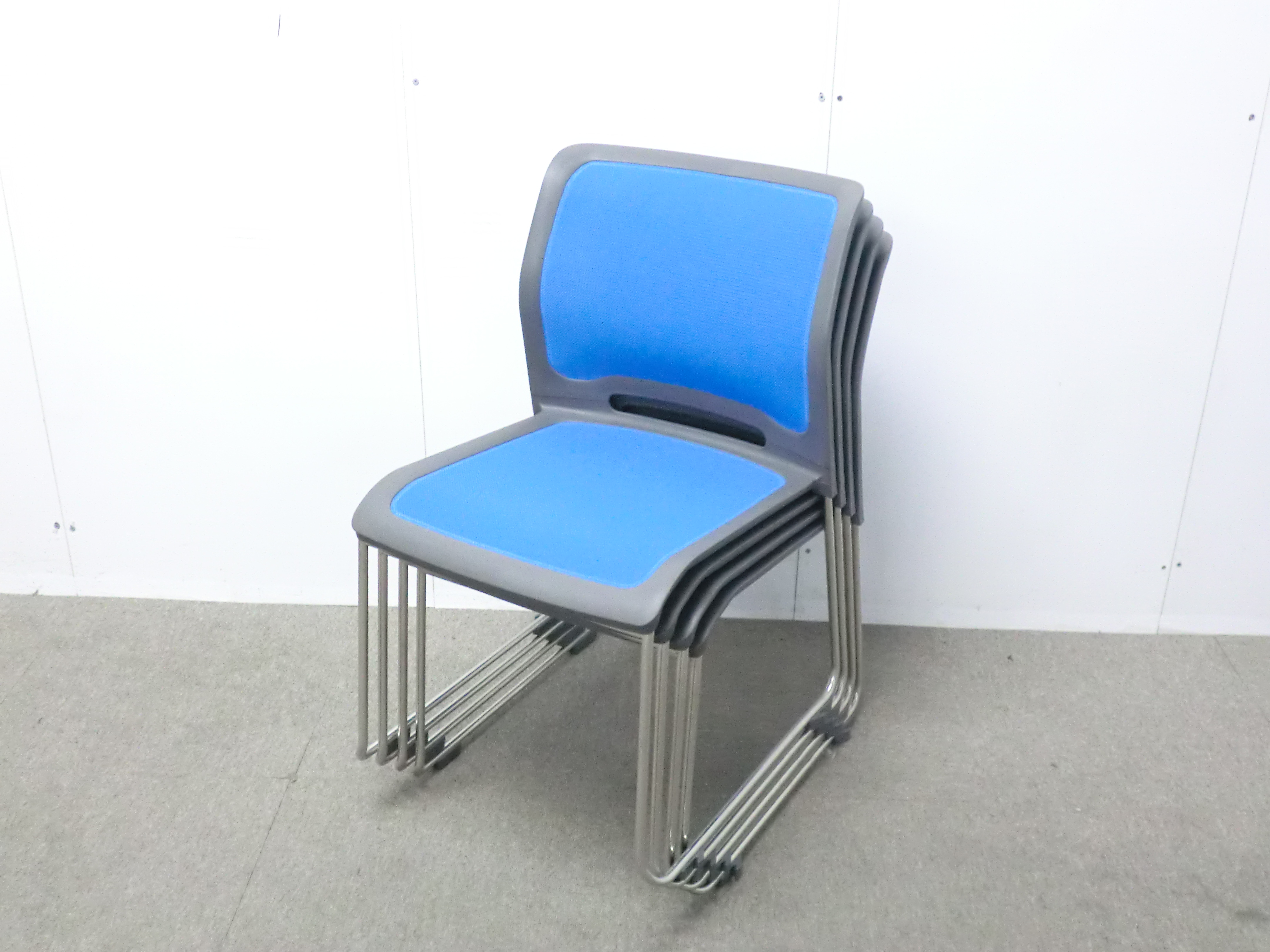 コクヨ / ブルー / 【中古】 スタッキングチェア