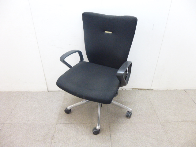 オカムラ/フィーゴ/ブラック/肘有/ループ/【中古】