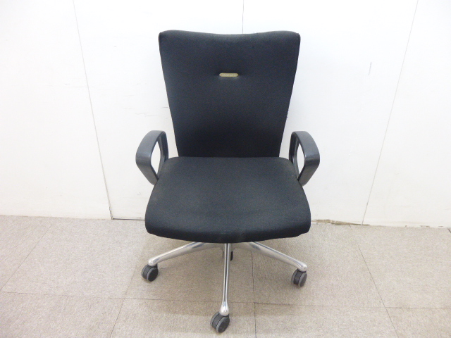 オカムラ/フィーゴ/ブラック/肘有/ループ/【中古】