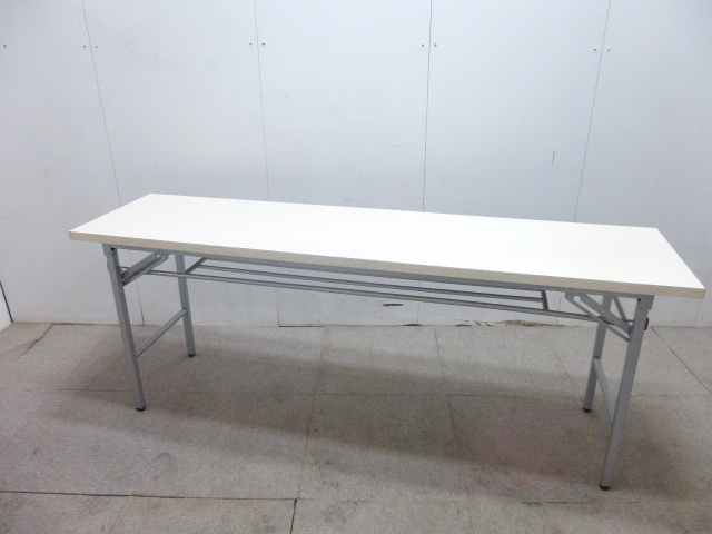 ホワイト/折り畳みテーブル/奥行450/【中古】
