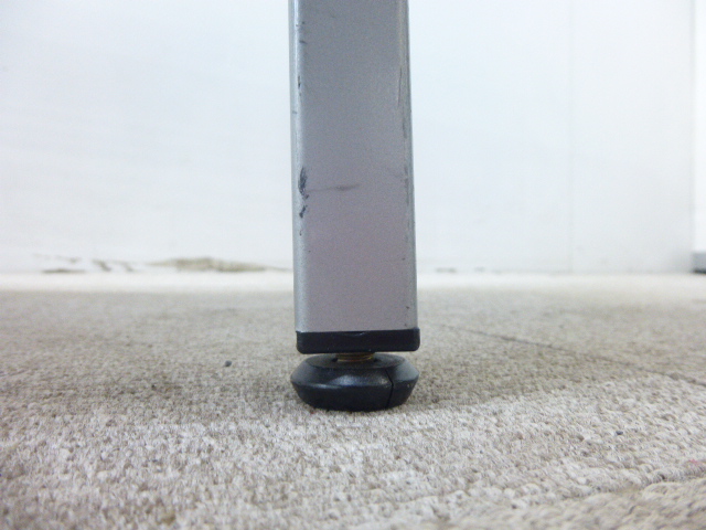 ホワイト/折り畳みテーブル/奥行450/【中古】