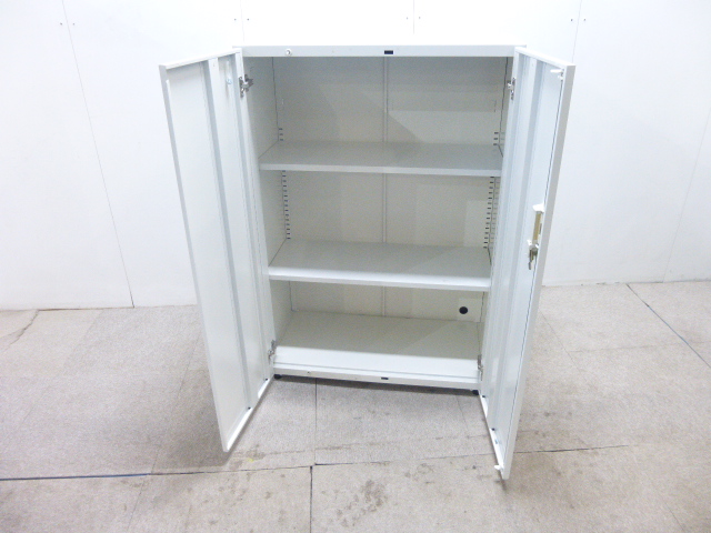 ホワイト/両開きキャビネット/【中古】