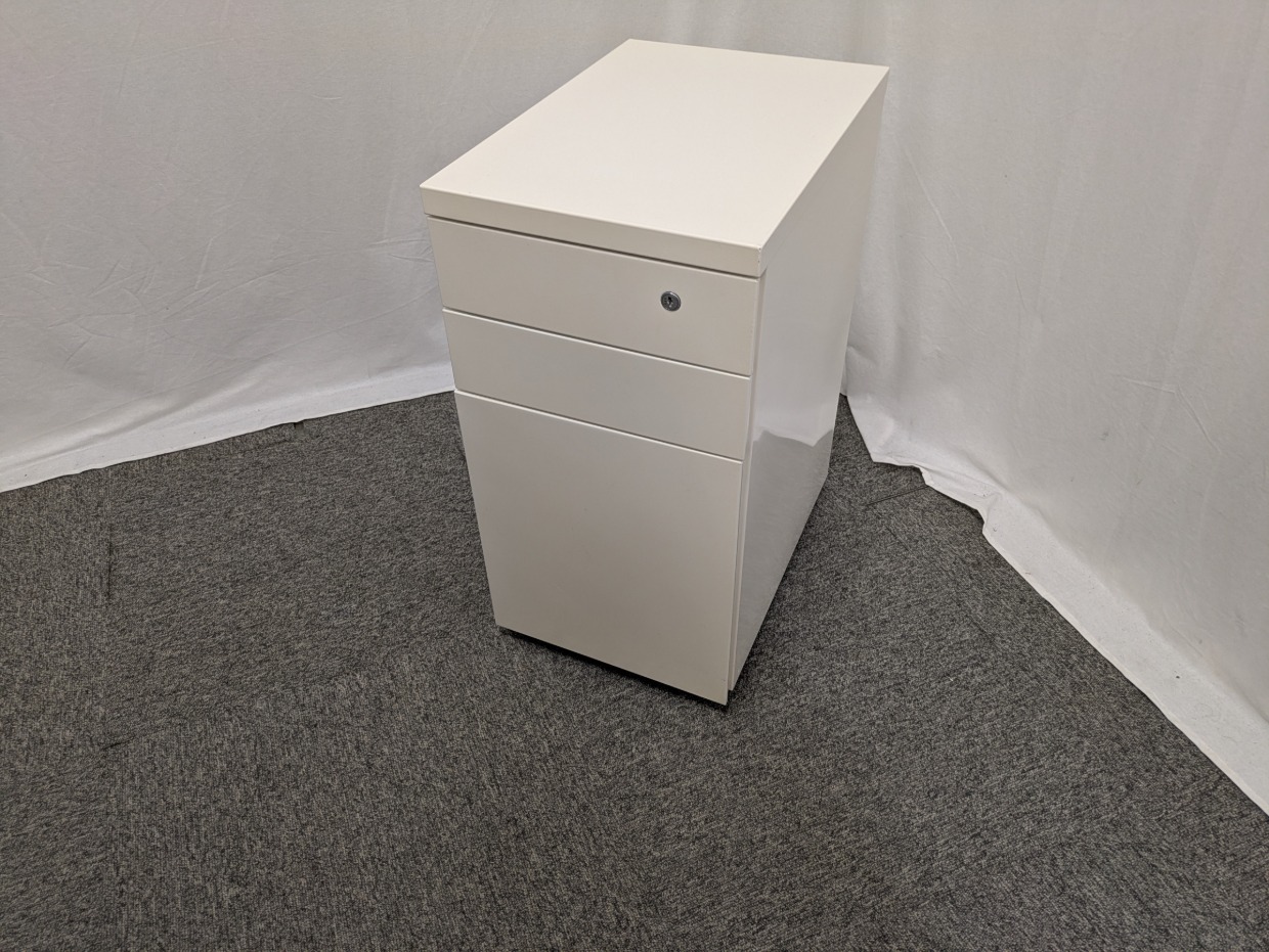 ホワイト / 【中古】3段ワゴン