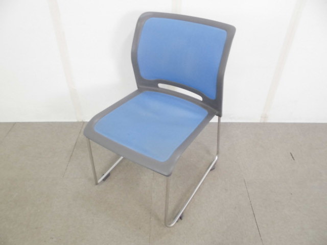 コクヨ / ブルー / スタッキングチェア