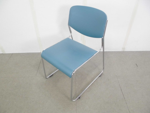 コクヨ / グリーン / スタッキングチェア