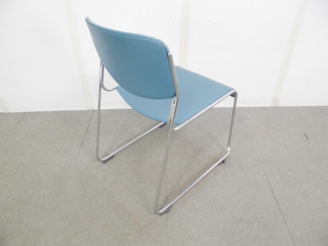 コクヨ / グリーン / スタッキングチェア