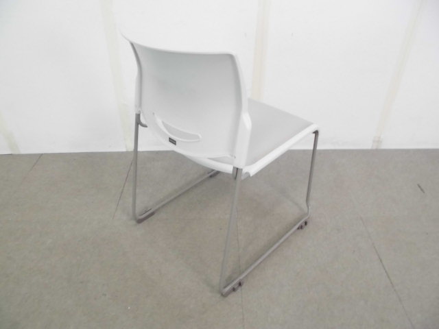 ウチダ / ライトグレー / スタッキングチェア