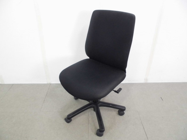 トルテ / イトーキ / ブラック / 肘無し / OA