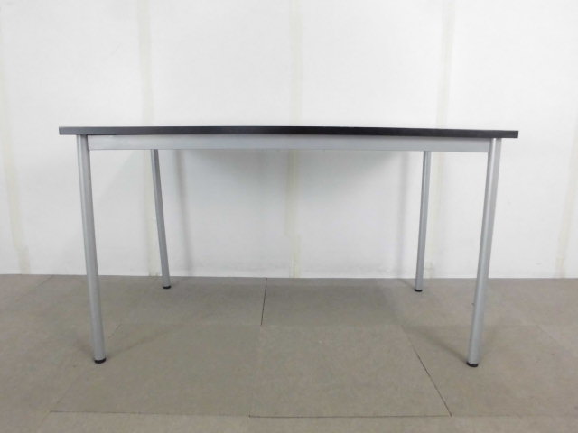 会議テーブル / ブラック