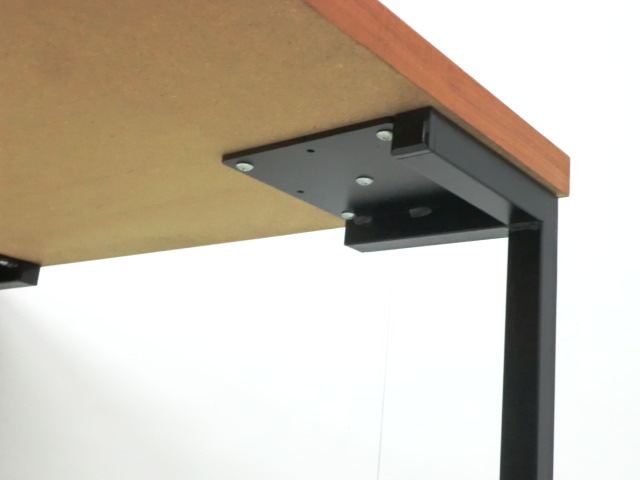 角テーブル / 木目調