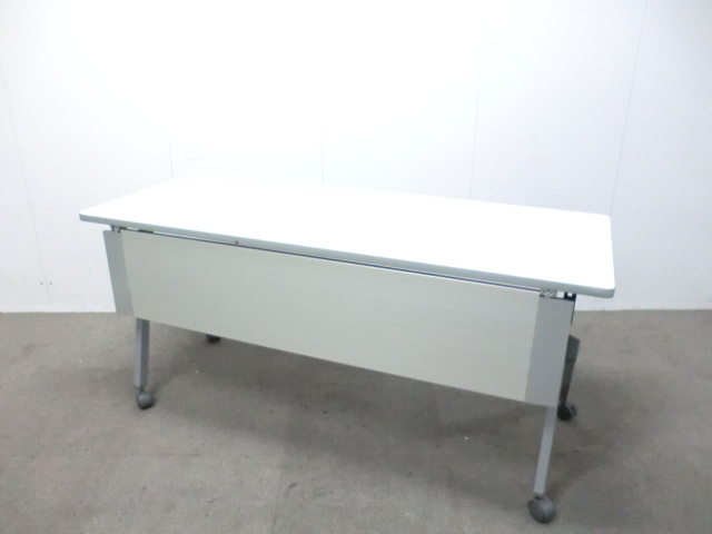 ナイキ / ホワイト / 【中古】 フォールディング