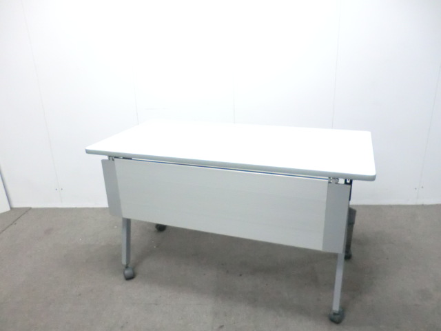 ナイキ / ホワイト / 【中古】 フォールディング