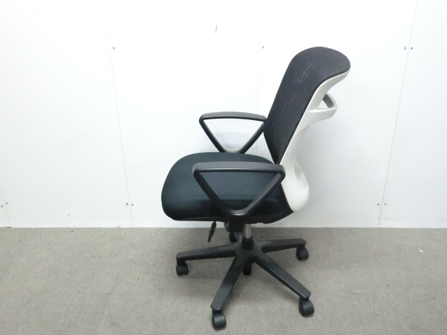 ナイキ/ パウザ / ブラック / 【中古】 OAチェア肘有