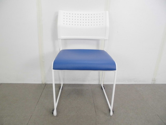 スタッキングチェア/ブルー/【中古】
