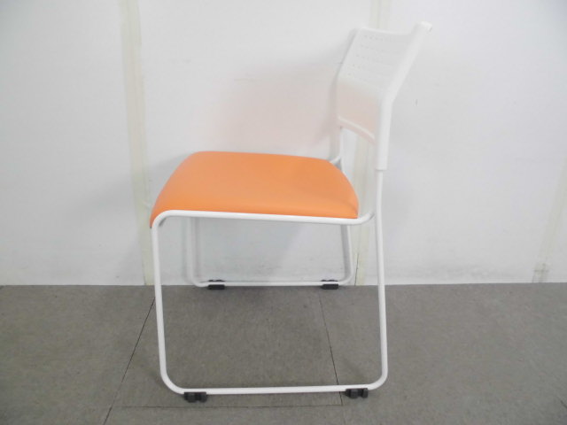 スタッキングチェア/オレンジ/【中古】