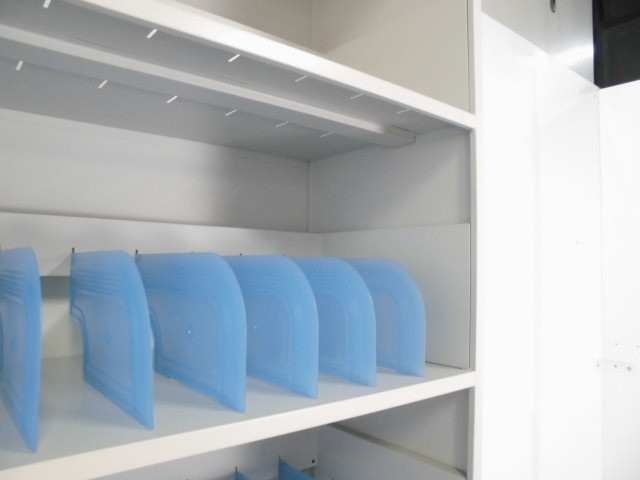 オープンキャビネット / ホワイト / 仕切り板付