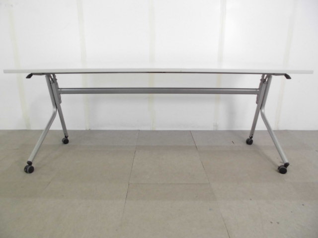 オカムラ / ニューグレー / フォールディングテーブル