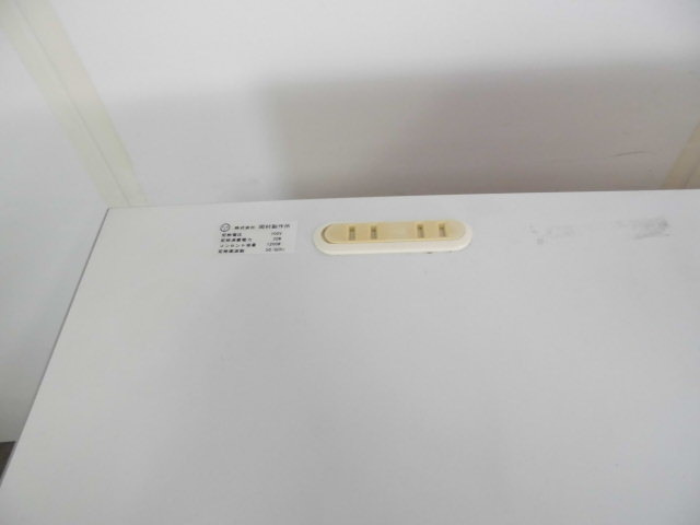 オカムラ / キッチンキャビネット / ホワイト