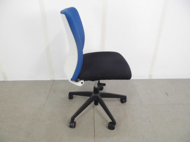 OAチェア肘無し / ブルー
