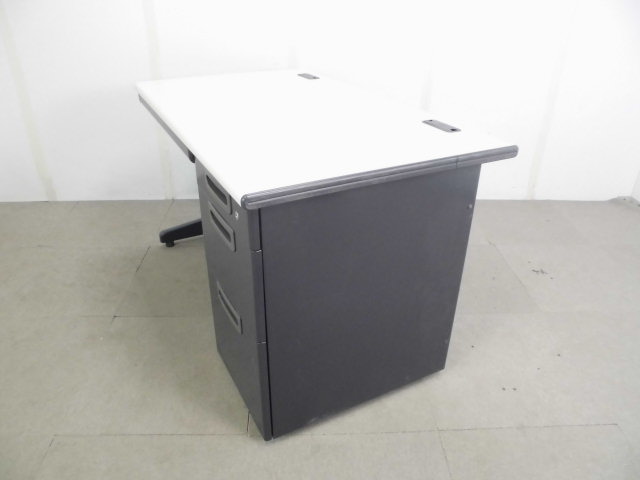 プラス /LA / ブラック / 片袖デスク