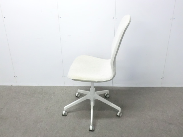OAチェア / ホワイト / 【中古】 肘無し