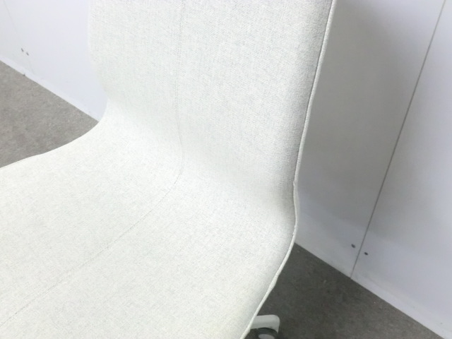 OAチェア / ホワイト / 【中古】 肘無し