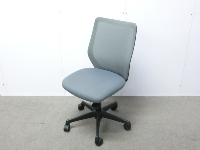 オカムラ/CG-M/ グレー / 【中古】 OAチェア肘無し