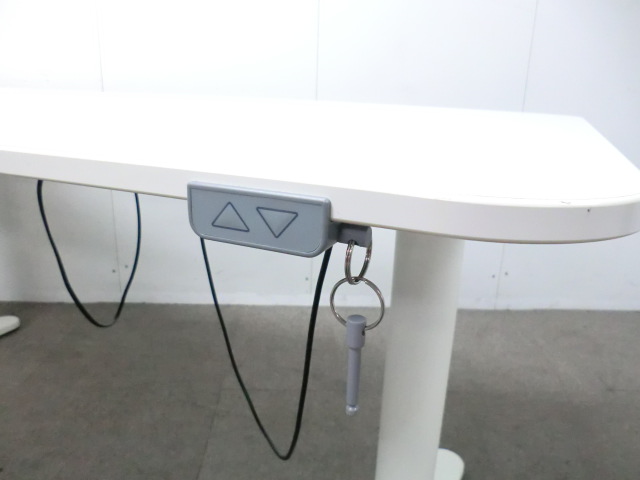 電動昇降テーブル / ホワイト / 【中古】