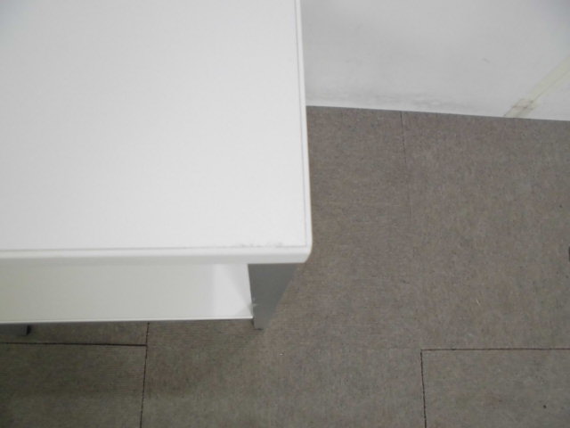 オカムラ / ホワイト / 電話台