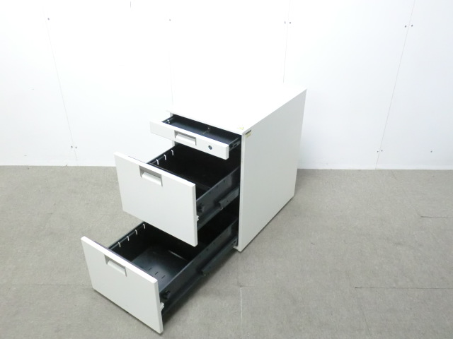 イトーキ / ホワイト / 【中古】 3段ハイワゴン