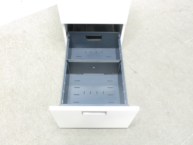 イトーキ / ホワイト / 【中古】 3段ハイワゴン