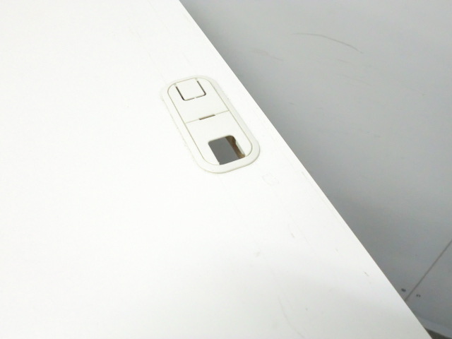 ハイカウンター / ホワイト / 【中古】 配線穴付き