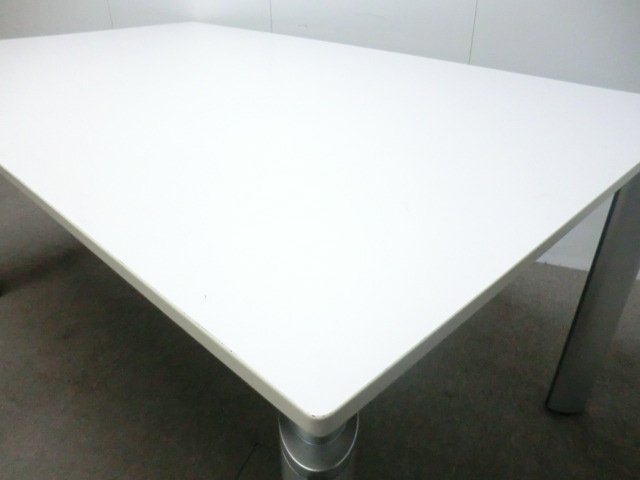 ライオン / ホワイト / 【中古】 会議テーブル