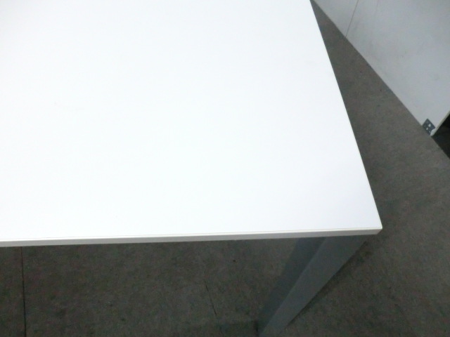 オカムラ / ホワイト / 【中古】 大会議テーブル